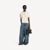 Balenciaga T-shirt voor dames met medium pasvorm en ‘Back’-motief in crème