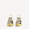 Balenciaga voor dames | Manolo Blahnik slingback in limoen