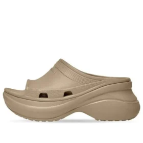 Balenciaga x Crocs Pool Slide-Sandalen “Beige” 677389W1S8E2500
