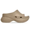 Balenciaga x Crocs Pool Slide-Sandalen “Beige” 677389W1S8E2500
