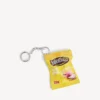 Charm/sleutelhanger-chips  in geel