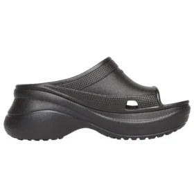 Crocs Pool Slide-Sandalen “Black” 677386W1S8E1000