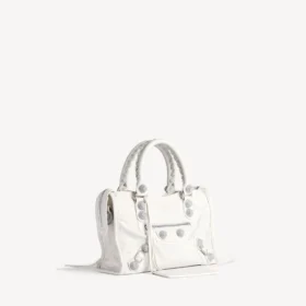 Dames tas ‘City’ klein met grote studs en strass-steentjes in optisch wit