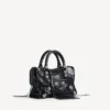 Dames tas ‘City’ klein met grote studs en strass-steentjes in zwart