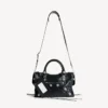 Dames tas ‘City’ klein met grote studs en strass-steentjes in zwart
