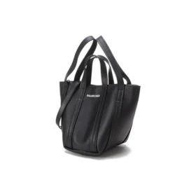 Everyday XS North-South schoudertas “Black” 67279315YUN1090