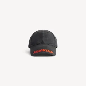 Herenpet met logo in zwart