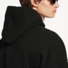 Hoodie voor heren met ‘messy spray’-print en medium pasvorm  in zwart
