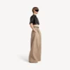 Kort T-shirt voor dames in zwart