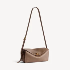 Le 7-schoudertas voor dames, medium, in de kleur biscuit