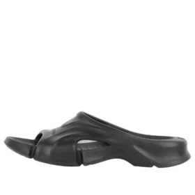 Mold Slide-Sandale “Black” 653874W3CE21000