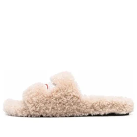 Pluizige slippers “Beige” 654747W2DO19796