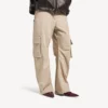 Relaxte cargo-broek voor dames in beige