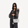 Rodeo-slingpochette voor dames met strass-steentjes in rookgrijs