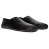 Slip-on met vierkante neus van zacht kalfsleer “Zwart” 702072WBDH11000