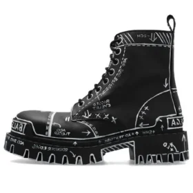Strike L20 enkellaarzen “Black” 590974WBEF21090