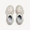Triple S.2-Sneaker voor dames in eierschaalkleur