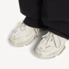 Triple S.2-Sneaker voor dames in eierschaalkleur
