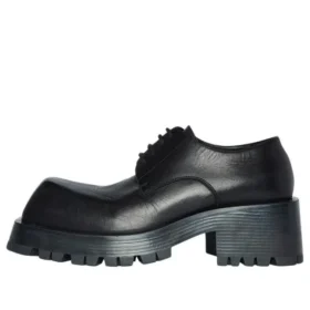 Trooper 4 “Zwart” 678410WB9201000