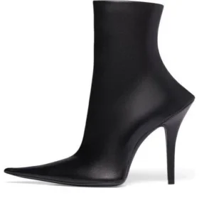Witch 110 mm enkellaarsjes “Black Sheepskin” 747603WBCW01000
